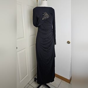 Adrianna Papell Venecian Gown Black Embellished Sleeves Size 6